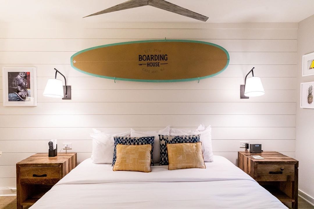 “How beautiful it is to do nothing, and then to rest afterward.” - Spanish Proverb ?
.
We’re over here daydreaming about the most comfortable beds in the world. We hope you’ve found pockets of calm, ease, and relaxation in your day!
.
.
.
.
.
.
.
.
.
.