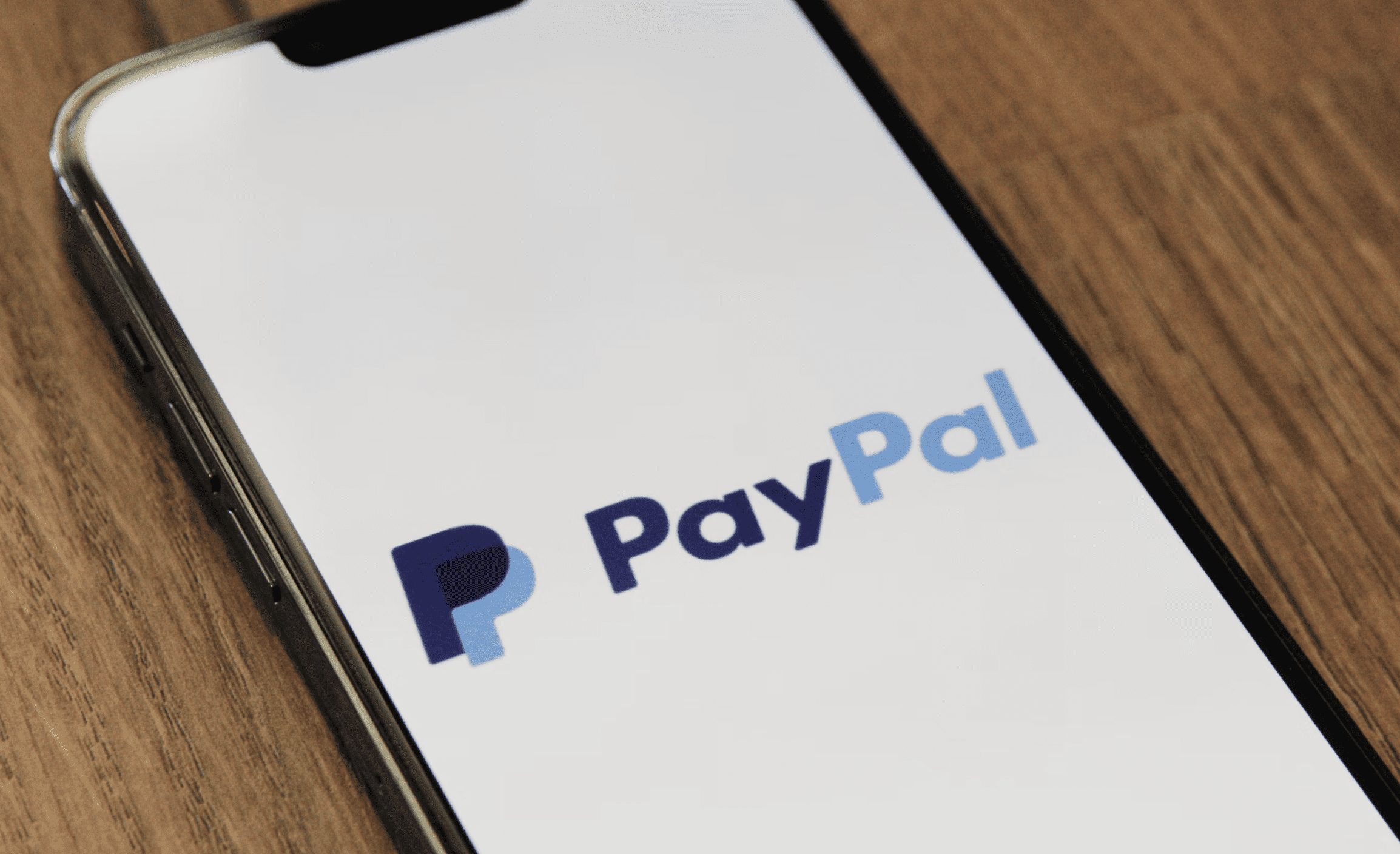 does paypal charge a fee to buy bitcoin